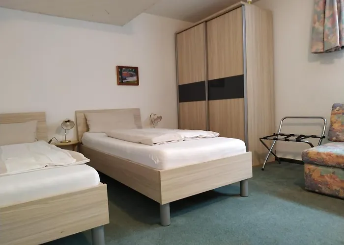 Ξενοδοχείο με διαμερίσματα Deva Egger 3*