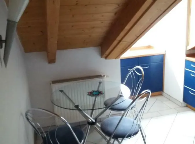 Ξενοδοχείο με διαμερίσματα Deva Egger