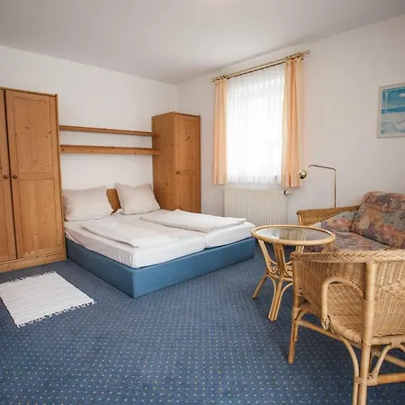 Lejlighedshotel Deva Egger 3*